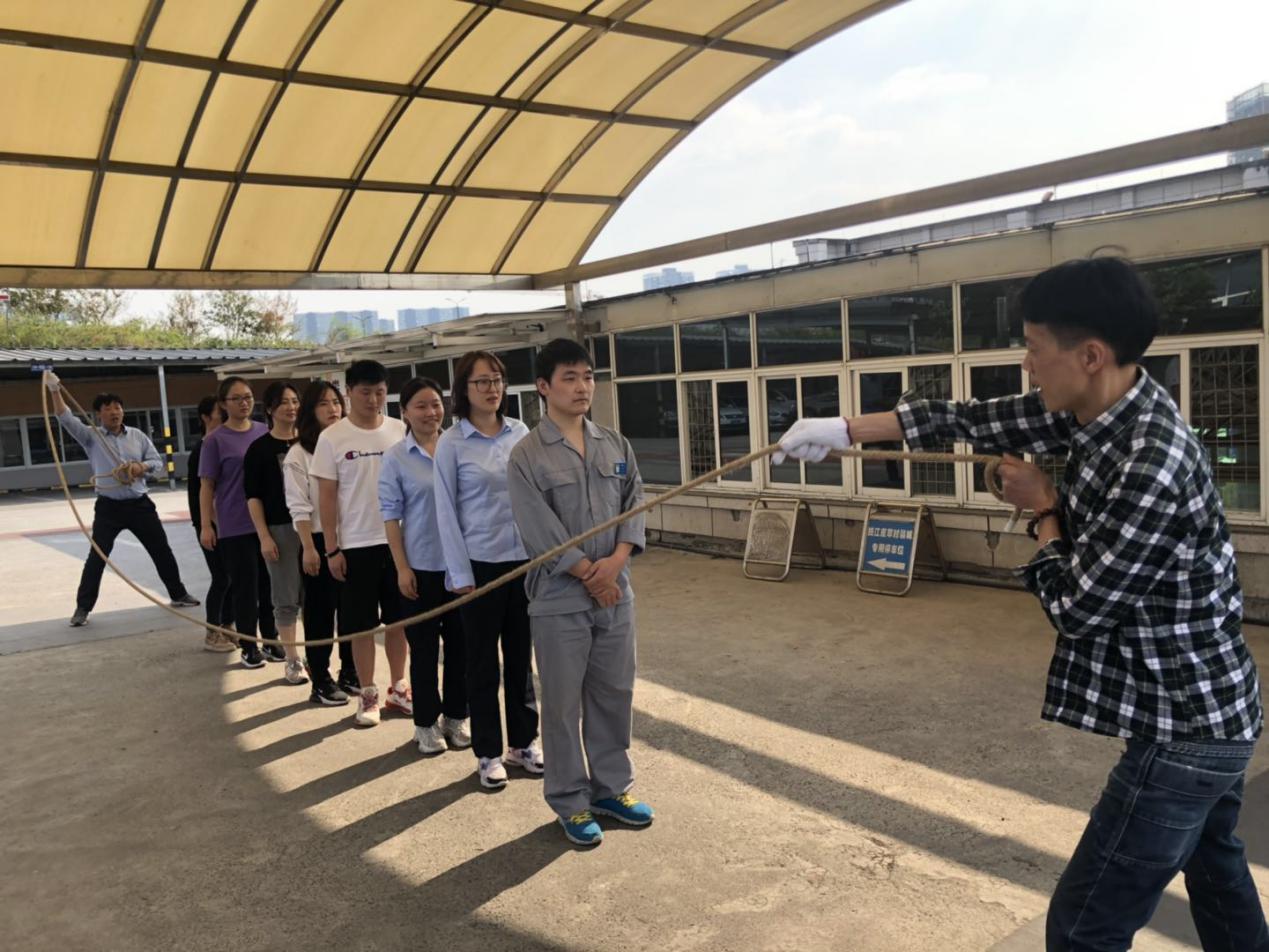 钱江商城积极备战 2020年Z6尊龙凯时集团第三届消防运动会 