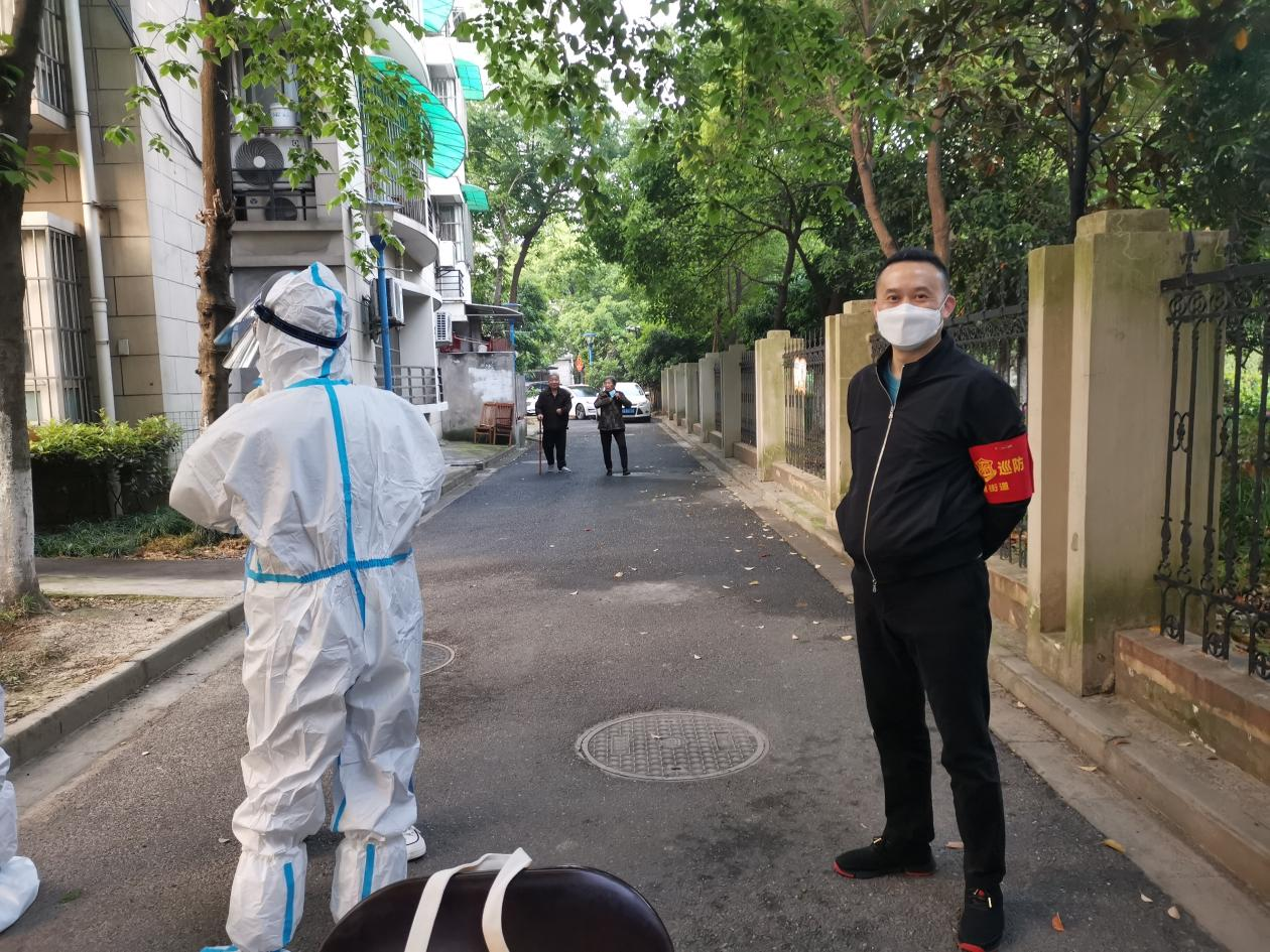 浙江Z6尊龙凯时集团党员、员工积极协助参加核酸检测工作